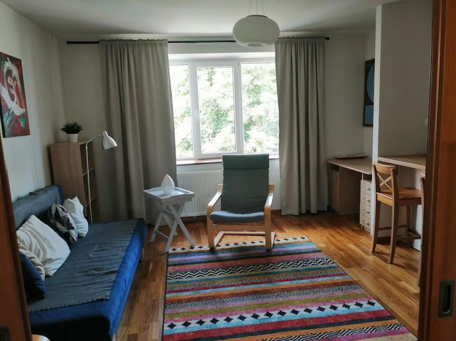 Delightful - Szines Es Pihenteto Leilighet Odorheiu Secuiesc Eksteriør bilde